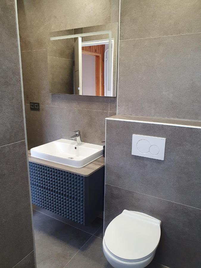 Zg Zapad Apartment ซาเกร็บ ภายนอก รูปภาพ