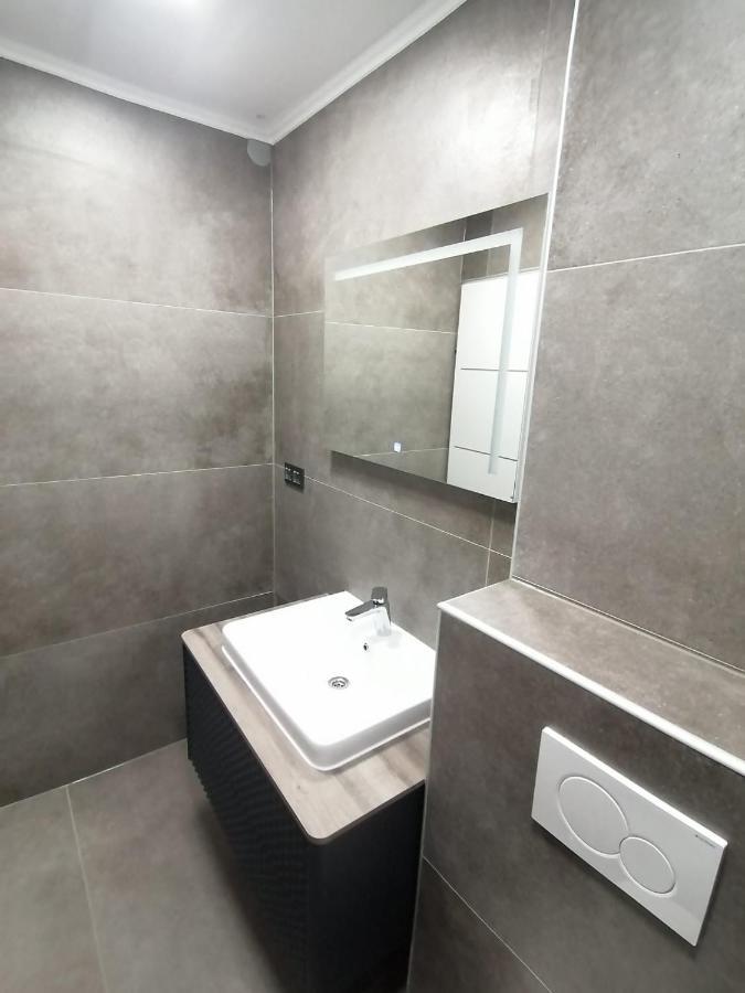 Zg Zapad Apartment ซาเกร็บ ภายนอก รูปภาพ