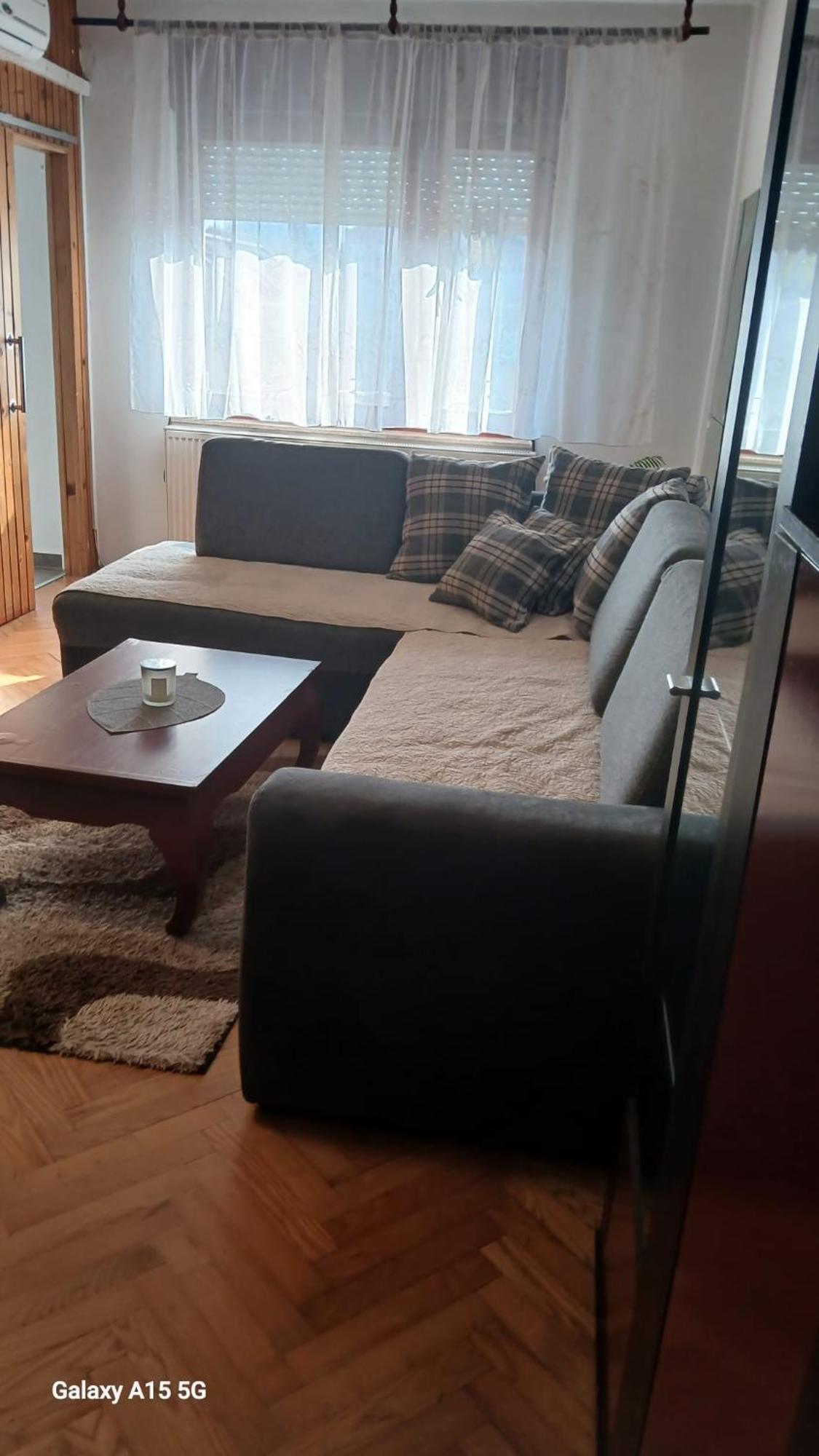 Zg Zapad Apartment ซาเกร็บ ภายนอก รูปภาพ