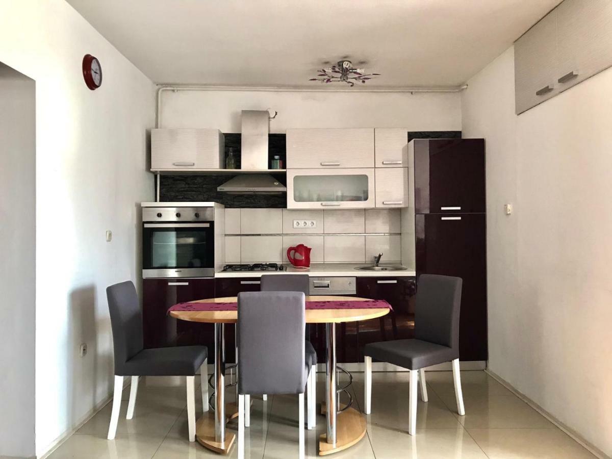 Zg Zapad Apartment ซาเกร็บ ภายนอก รูปภาพ
