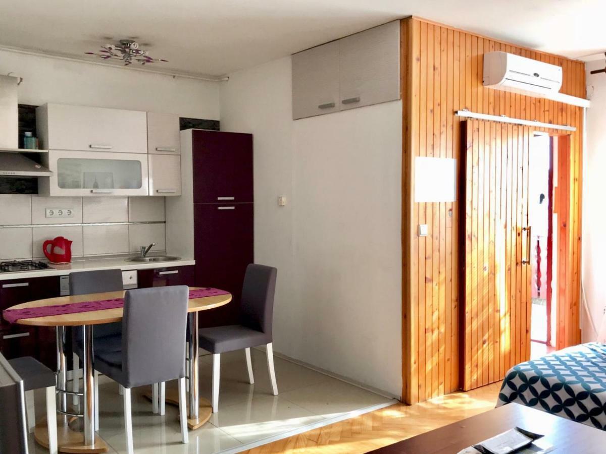 Zg Zapad Apartment ซาเกร็บ ภายนอก รูปภาพ